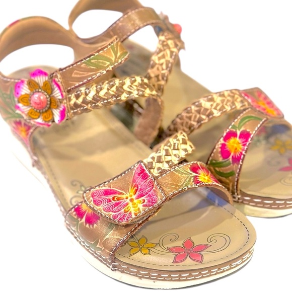 L'Artiste Brissa Sandals- Grey/Multicolor Butterfly Floral Print Women’s Sandals - Picture 9 of 16